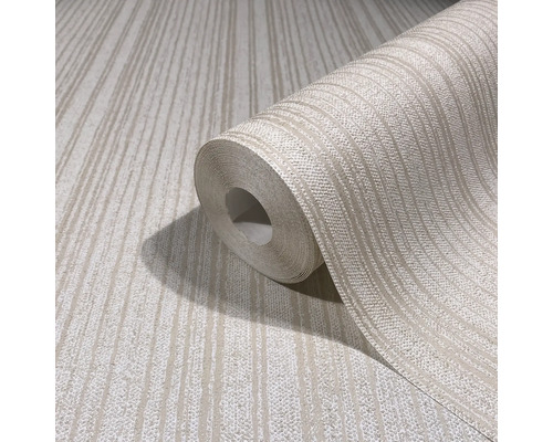 Tapetenrolle mit Streifenmuster