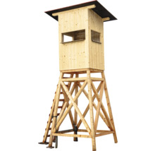 Hochsitz aus Holz mit Leiter