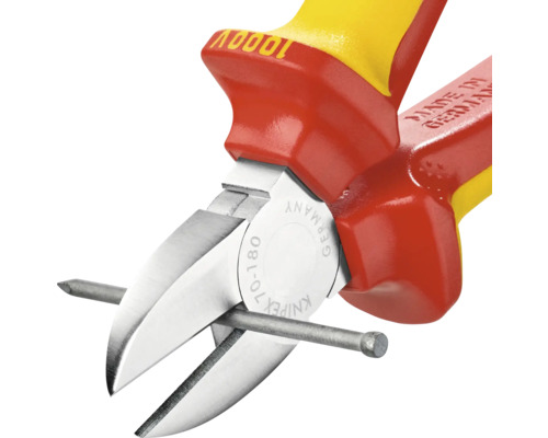 Knipex coupe-câbles coupant un clou