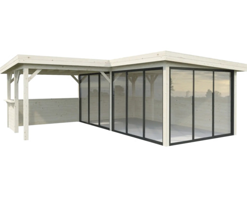 Gartenpavillon aus Holz mit Glasschiebetüren.