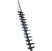 Treppe mit Geländer