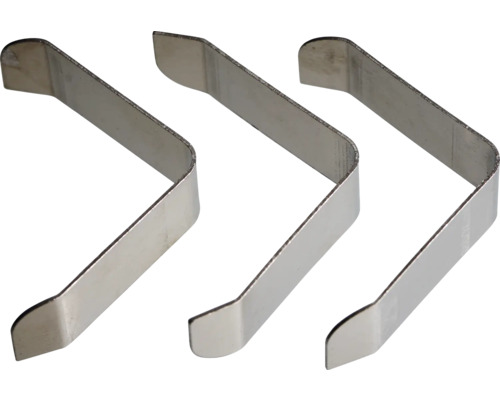 Trois agrafes métalliques