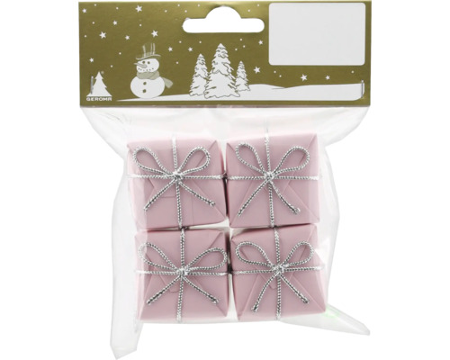 Emballage de quatre boîtes cadeaux roses avec un nœud argenté