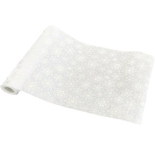 Dekostoff mit Schneeflockenmuster auf Rolle