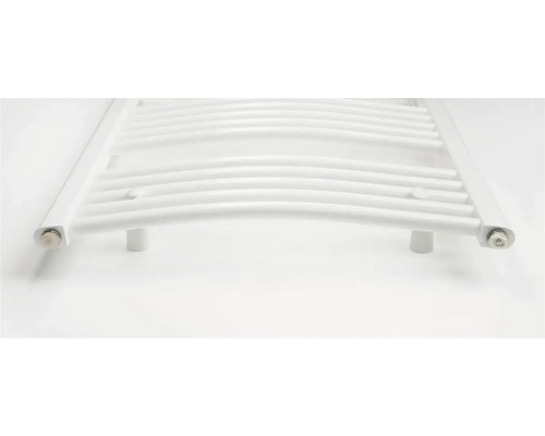 Sèche-serviettes avec tubes de chauffage courbés