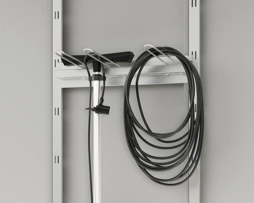 Gerätehalter Hörmann EcoStar Euroline 48 x 24 x 0,15 cm silber Aufbewahrungssystem mit Staubsauger und Schlauch an einer Regalschiene