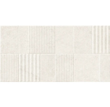 Beige Wandfliesen mit vertikalem Rillenmuster