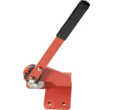 Blechschere mit schwarzem Griff