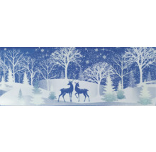 Winterlandschaft mit Bäumen und Rehen