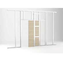 Metallrahmenkonstruktion mit Holzschiebetür