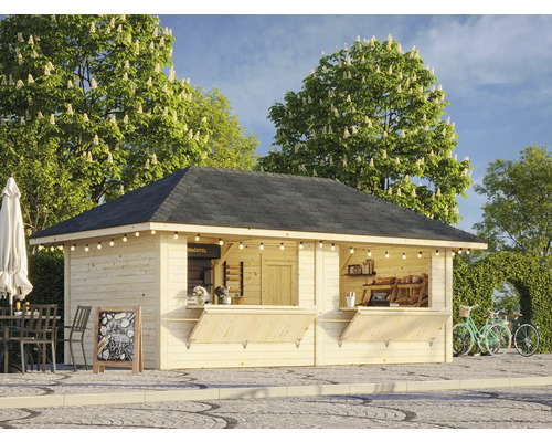 Stand de vente en bois avec tuiles noires, éclairage extérieur et volets ouverts.