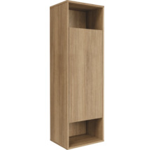 Holzfarbenes Hängeelement mit Regalfächern und Tür für das Badezimmer