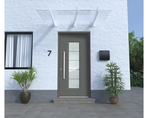 Fassade eines Hauses mit Haustür, Vordach, Fenster und Briefkasten