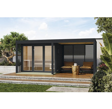 Jardin avec pavillon, sauna et sièges sur terrasse en bois