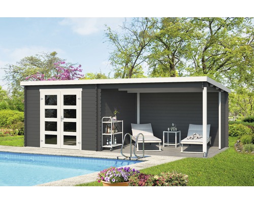 Gartenhaus mit Lounge-Bereich neben einem Pool