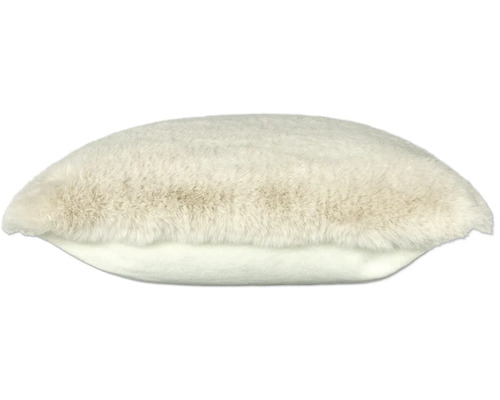 Weiches Kissen mit Felloptik