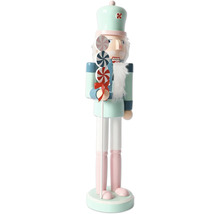 Figurine Casse-Noisette en bois avec décoration de bonbons