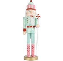 Casse-noisette décoratif sur le thème des bonbons comme décoration de Noël