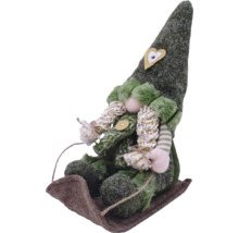 Figurine décorative lutin sur luge avec application coeur sur le bonnet