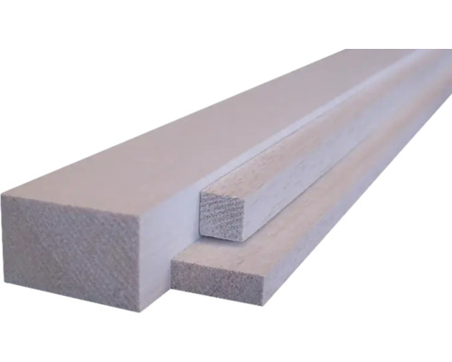 Holzlatten in verschiedenen Größen