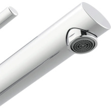 Detailaufnahme einer glänzenden Armatur