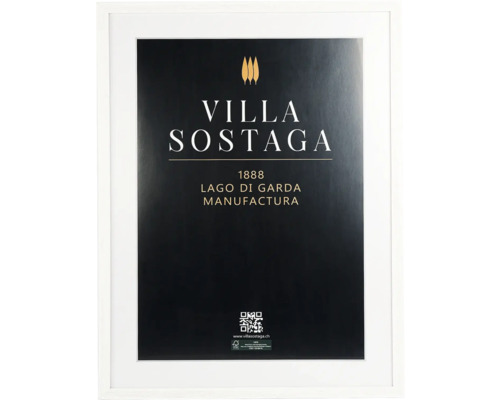 Bilderrahmen mit dem Schriftzug Villa Sostaga