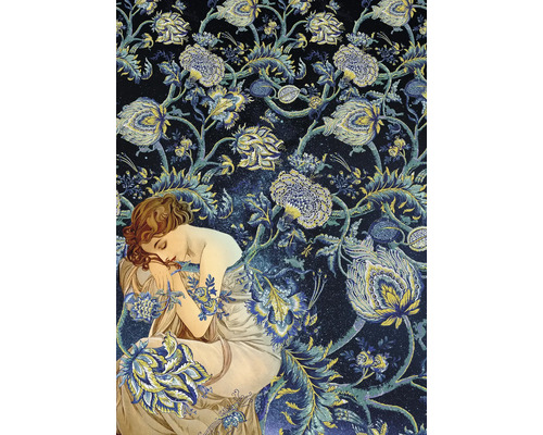 Dekorative Tapete mit Blumenmuster und einer schlafenden Frau