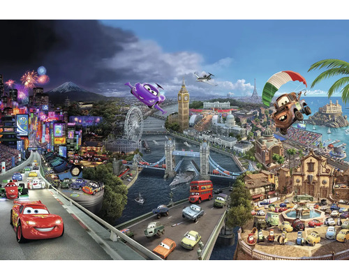 Image avec des personnages de Cars devant différentes villes du monde