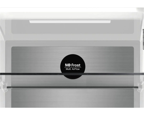 Innenraum eines Kühlschranks mit No Frost Multi Airflow Technologie