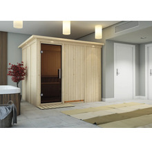 Sauna en bois avec porte en verre dans une salle de bain lumineuse
