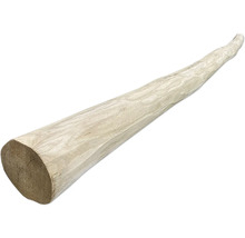 Poteau en bois pour aménagement de jardin