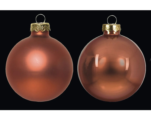 Zwei Christbaumkugeln mit Aufhängung