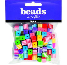 Packung mit bunten Acrylperlen