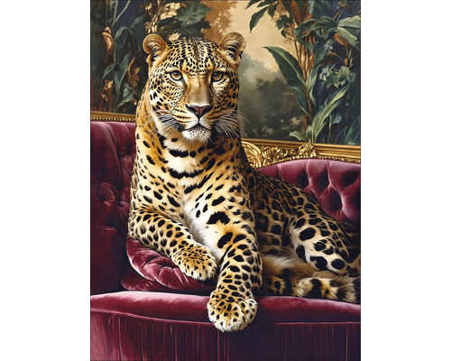 Glasbild Big Cat On The Couch II 60x80 cm Gemälde eines Leoparden auf einem Sofa vor einer Wand mit Dschungelmotiv
