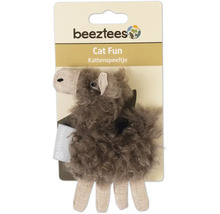 Beeztees Logo. Jouet pour chat en forme de peluche sur un emballage de vente.