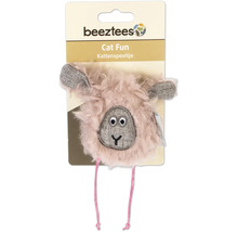 Logo Beeztees. Jouet pour chat en forme de mouton avec des cordons.