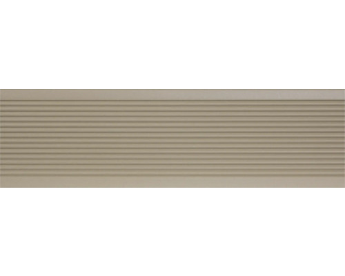 Profilé de bordure d'escalier avec rainures