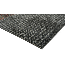 Nahaufnahme einer Teppichfliese.