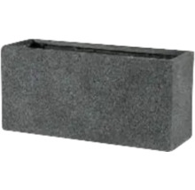 Rechteckiger Pflanzkasten aus Stein