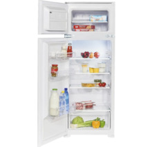 Réfrigérateur ouvert rempli de divers aliments