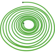 Aufgerollter grüner Gartenschlauch