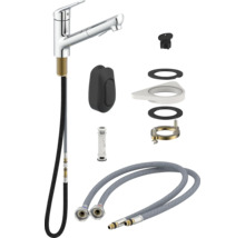 Robinet de cuisine avec accessoires et flexibles de raccordement.