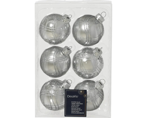 Sechs silberne Weihnachtskugeln mit Gittermuster in einer transparenten Verpackung