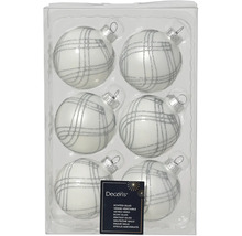 Sechs weisse Weihnachtskugeln aus Glas mit silberfarbenem Karomuster in einer transparenten Verpackung