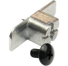 Angle de fixation de poignée de fenêtre avec vis