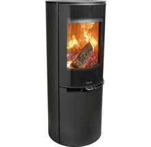 Kaminofen mit Holzfeuer und Aduro Logo