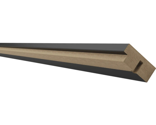 Tasseau en bois avec feuillure et rainure