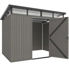 Gartenhaus mit geöffneter Tür.