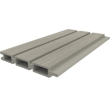 Terrassendiele aus Verbundmaterial mit Hohlkammerprofil
