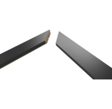 Deux plinthes en bois